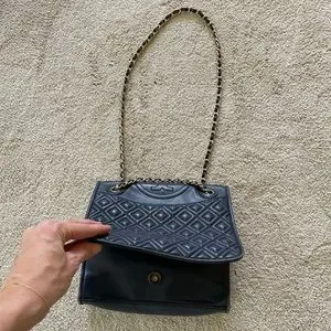 Tory burch savannah convertible shoulder bag 64142 clearance